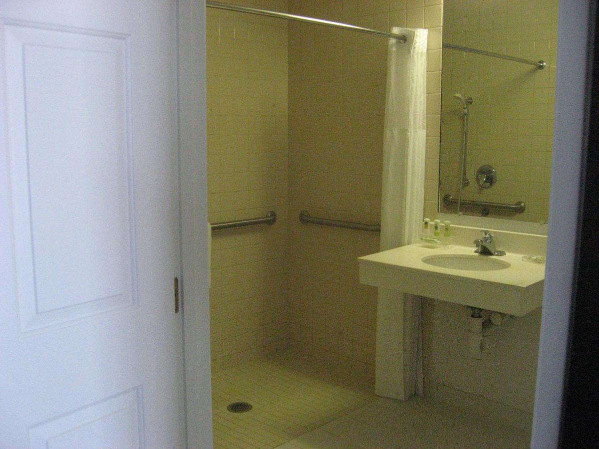 Country Inn & Suites By Radisson, Wausau, Wi Schofield Zimmer foto