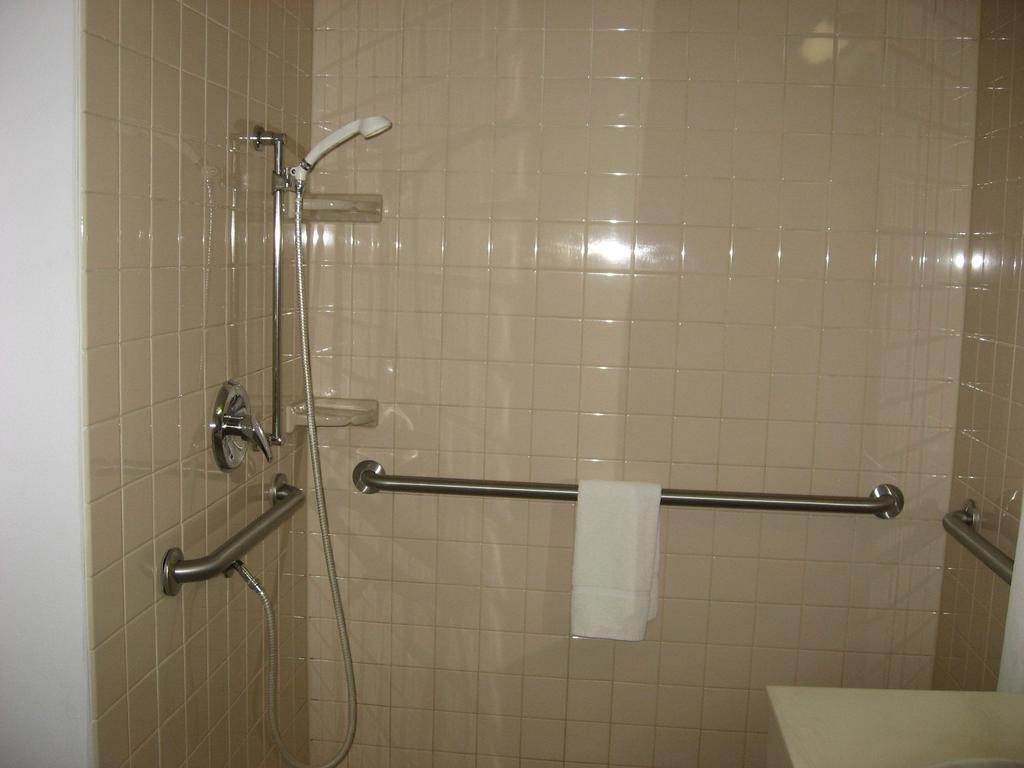 Country Inn & Suites By Radisson, Wausau, Wi Schofield Zimmer foto